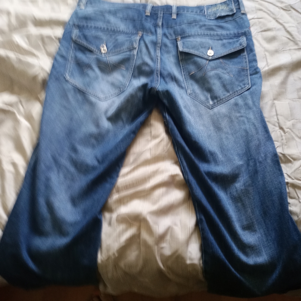 Jeans - Picture 4 of 5